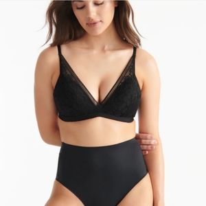New with tags Knix Lace Deep-V bralette